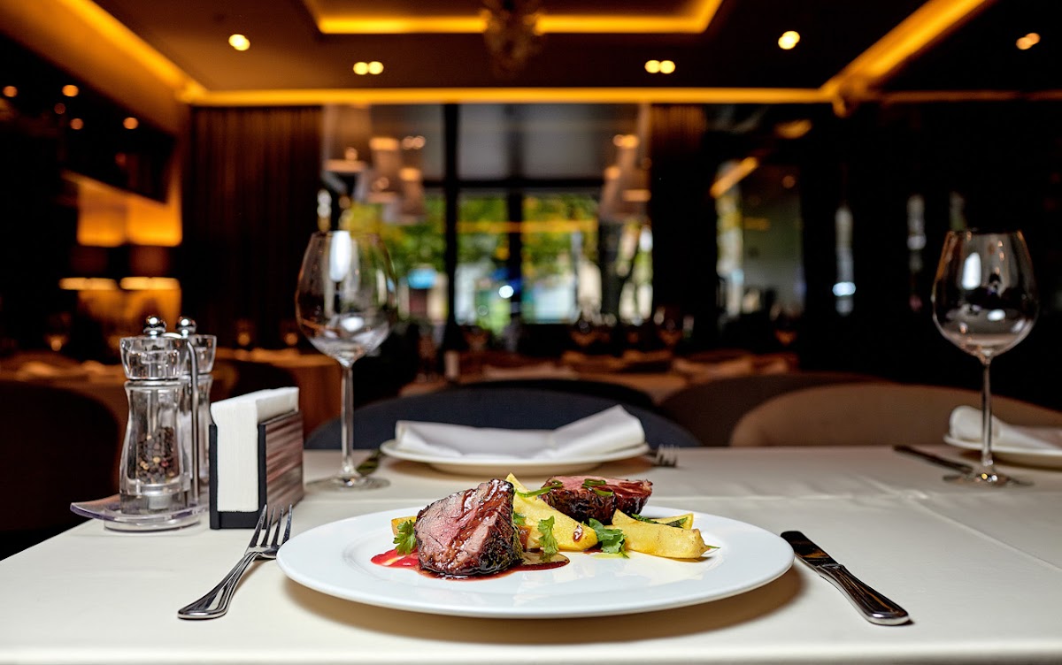 Senator Restaurant Photos 2